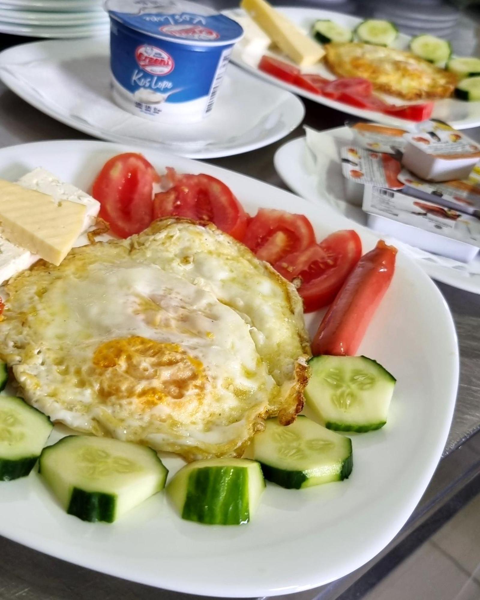 Alko Hotel Shkodër Exteriör bild