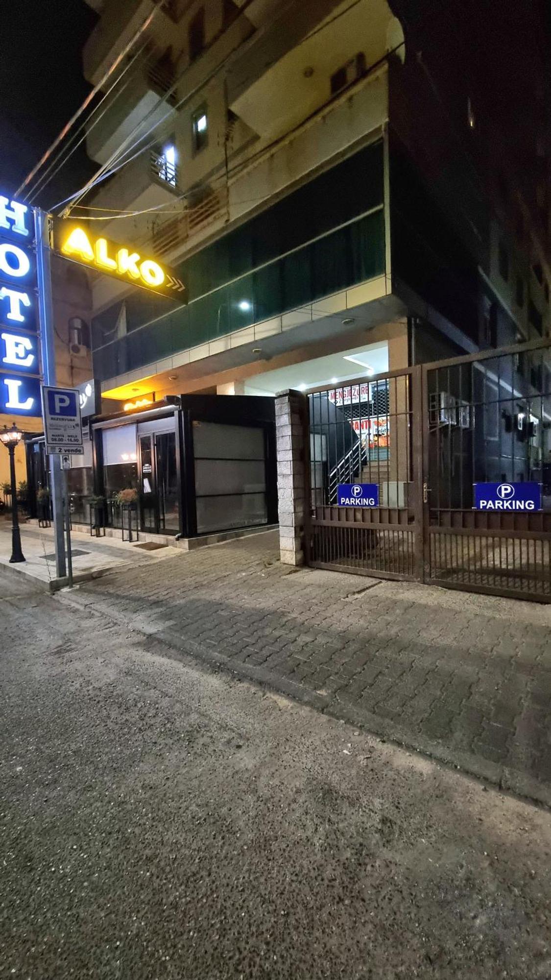 Alko Hotel Shkodër Exteriör bild